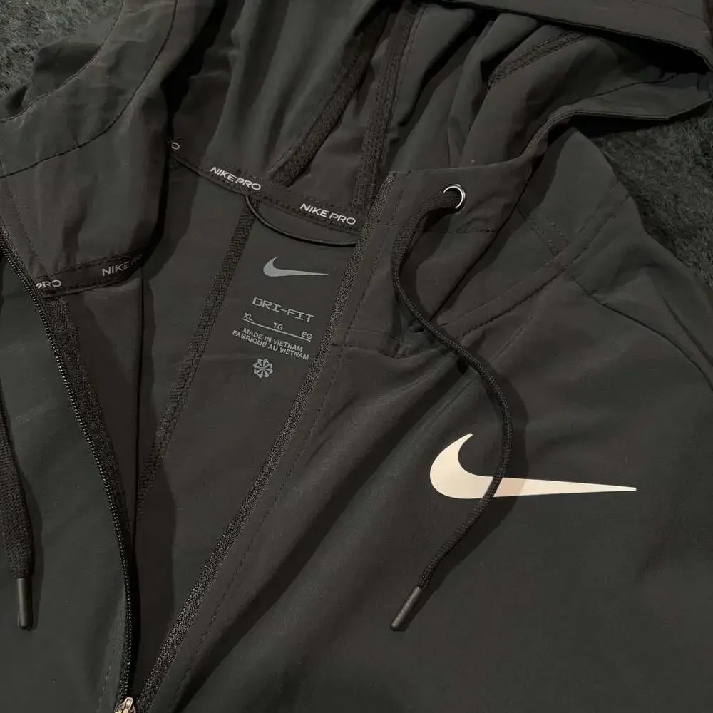 Nike Pro Dri-FIT Flex Vent Max Men's Full-Zip Hooded Training Jacket